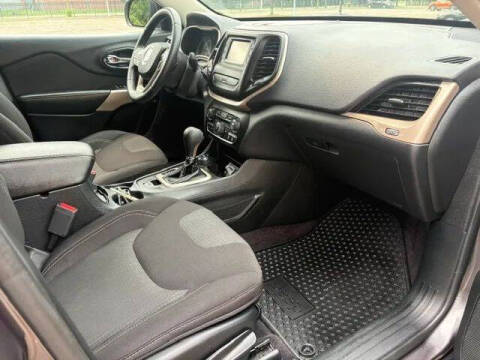 2017 Jeep Cherokee Latitude