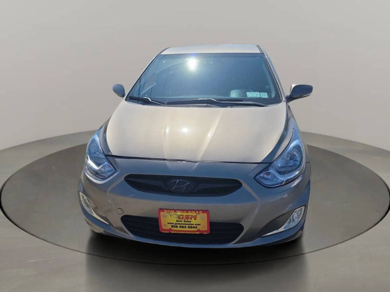 2013 Hyundai Accent SE
