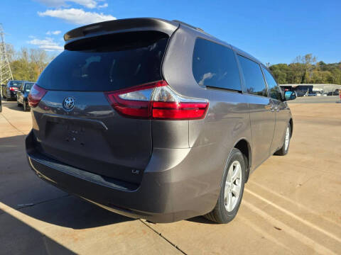 2017 Toyota Sienna