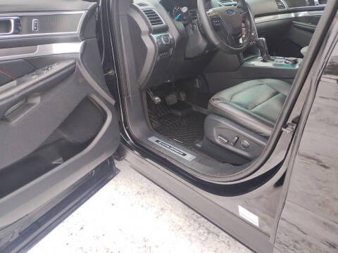 2017 Ford Explorer Sport