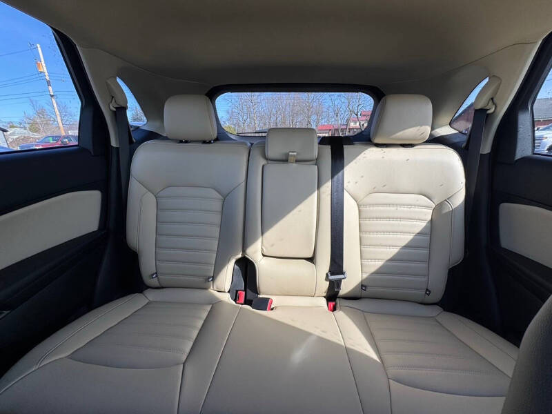 2024 Ford Edge SEL
