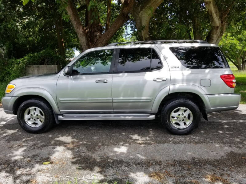 2003 Toyota Sequoia SR5