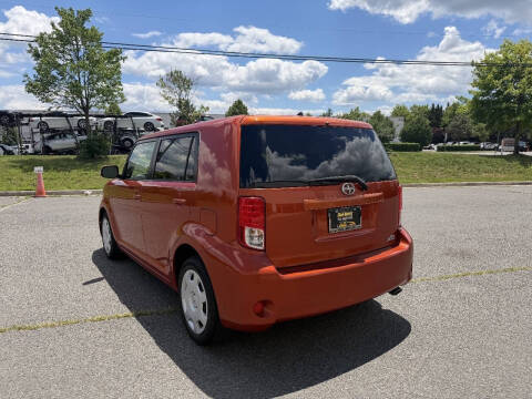 2012 Scion xB Release Series 9.0