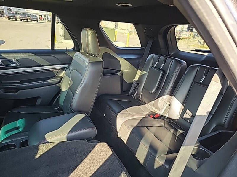 2016 Ford Explorer Sport