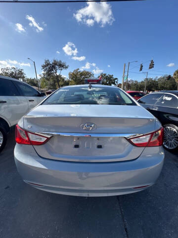 2011 Hyundai Sonata GLS