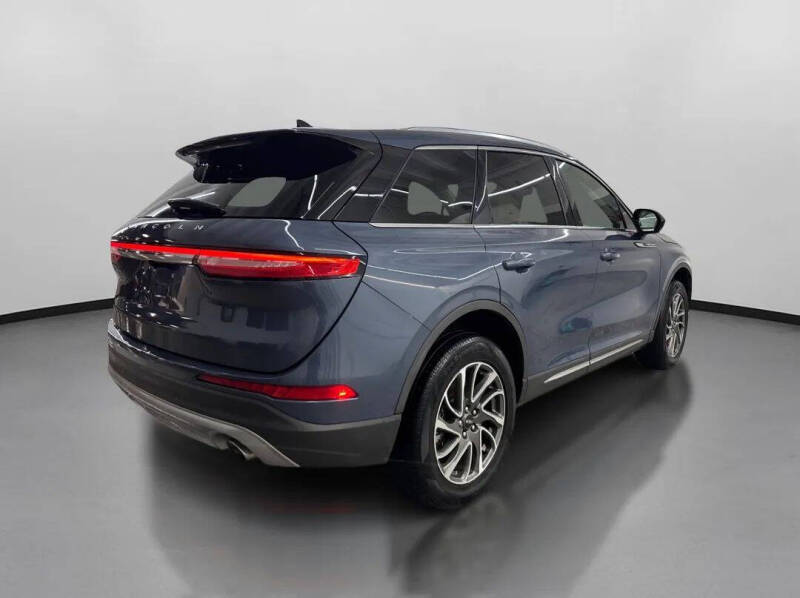 2022 Lincoln Corsair Standard