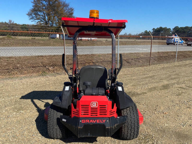 2017 Gravely Pro-Turn 272
