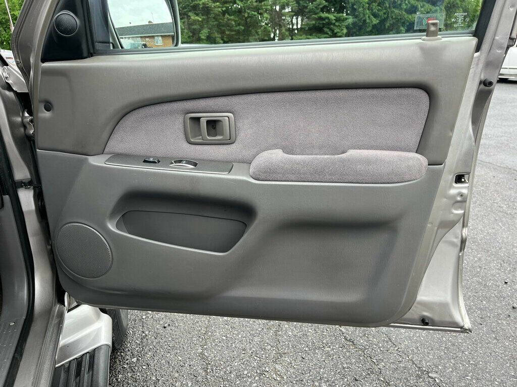2002 Toyota 4Runner 20