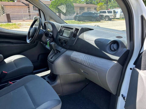 2014 Nissan NV200