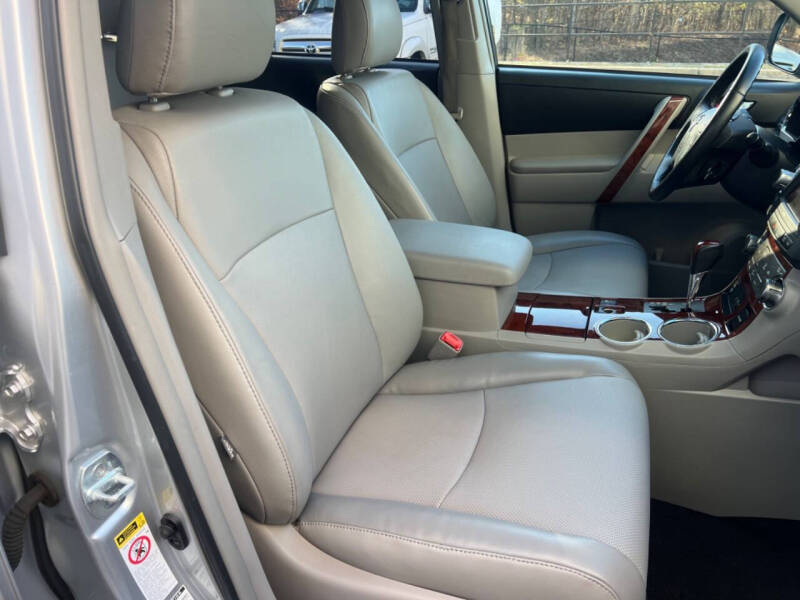 2011 Toyota Highlander Limited