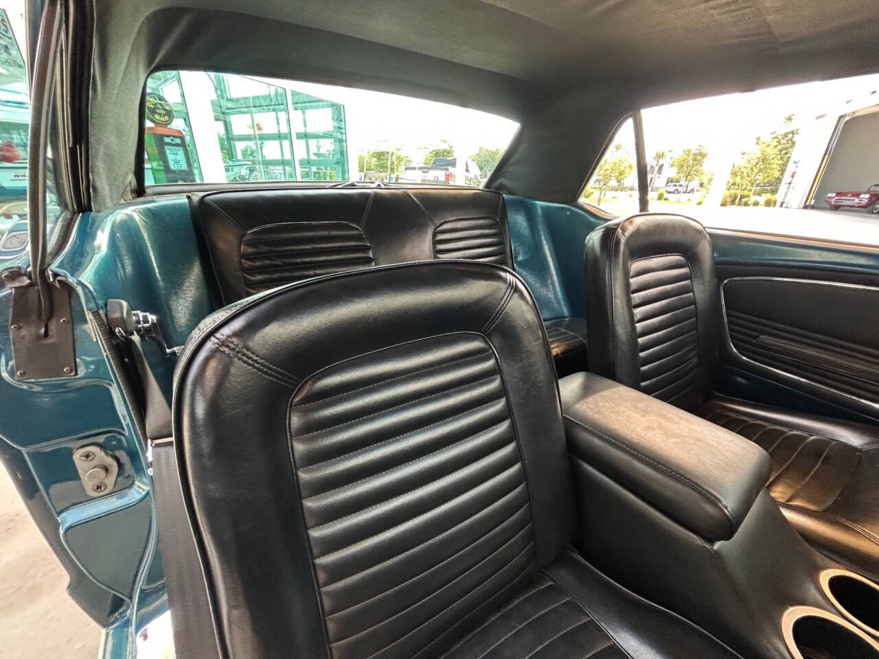 1966 Ford Mustang 29