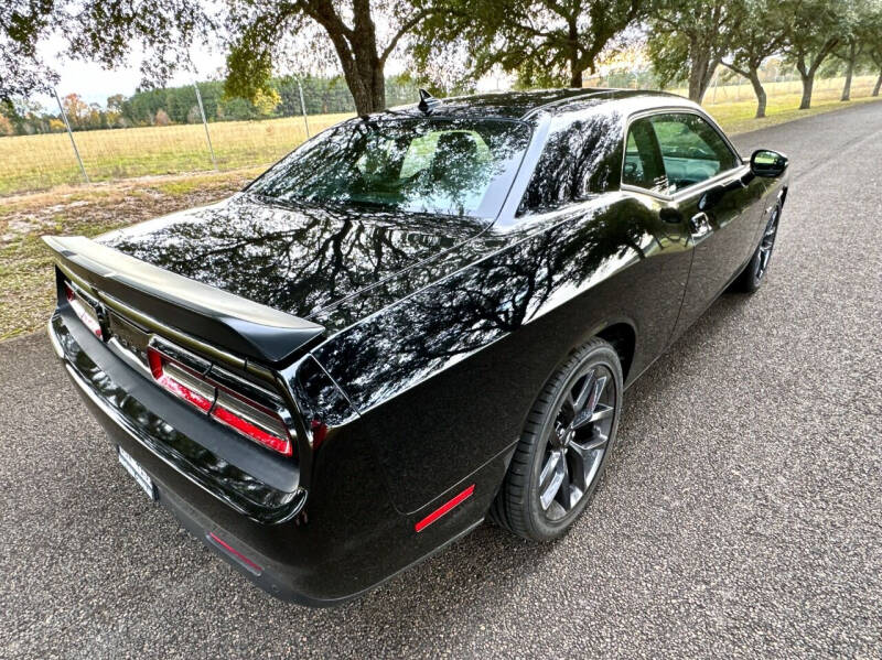 2023 Dodge Challenger R/T photo 39