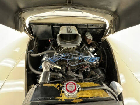 1948 Ford Super Deluxe