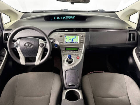 2015 Toyota Prius Three