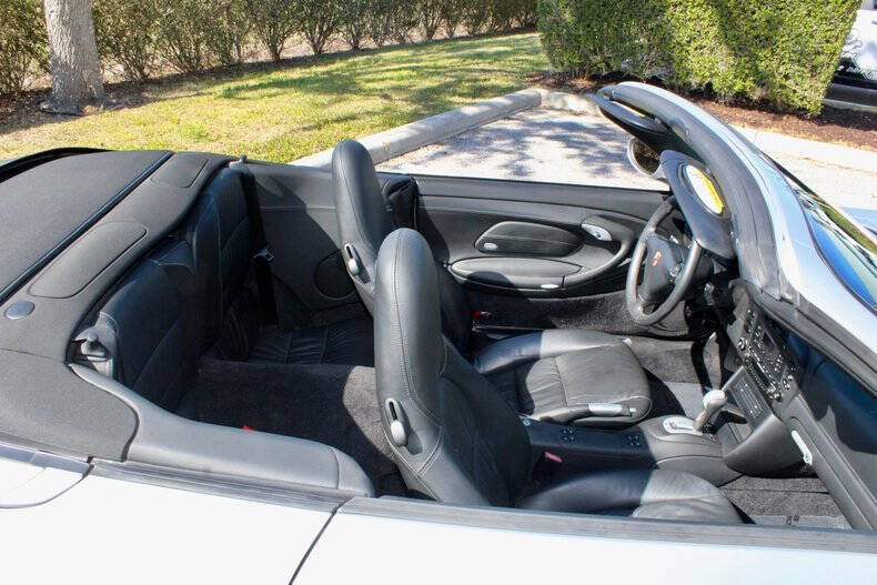 2003 Porsche 911