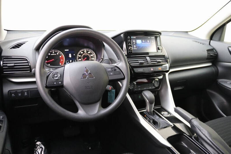 2025 Mitsubishi Eclipse Cross ES