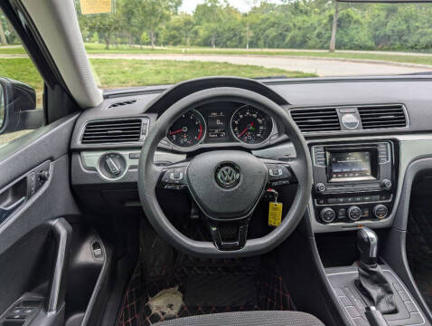 2017 Volkswagen Passat 1.8T S