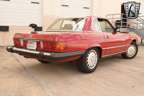 1988 Mercedes-Benz 560-Class 560 SL
