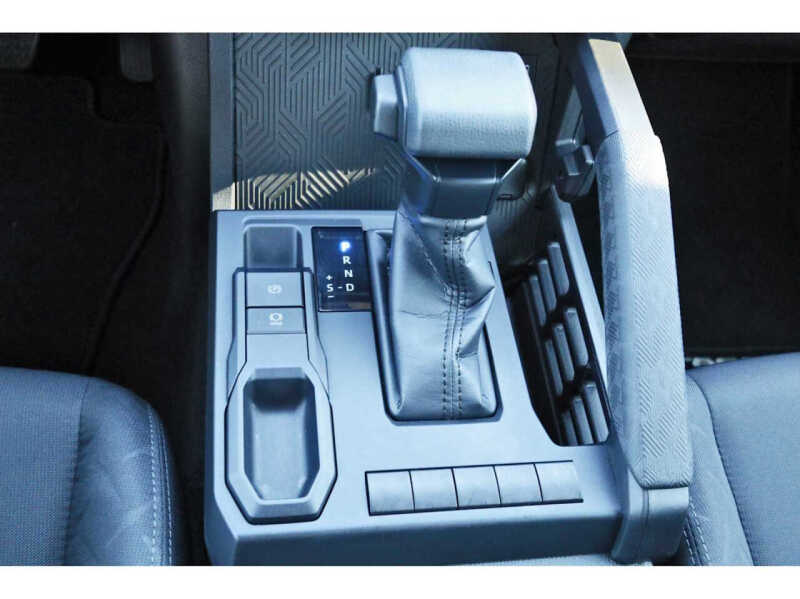 2025 Toyota Tacoma SR