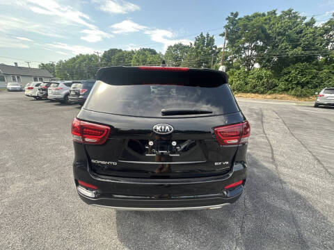 2019 Kia Sorento EX V6