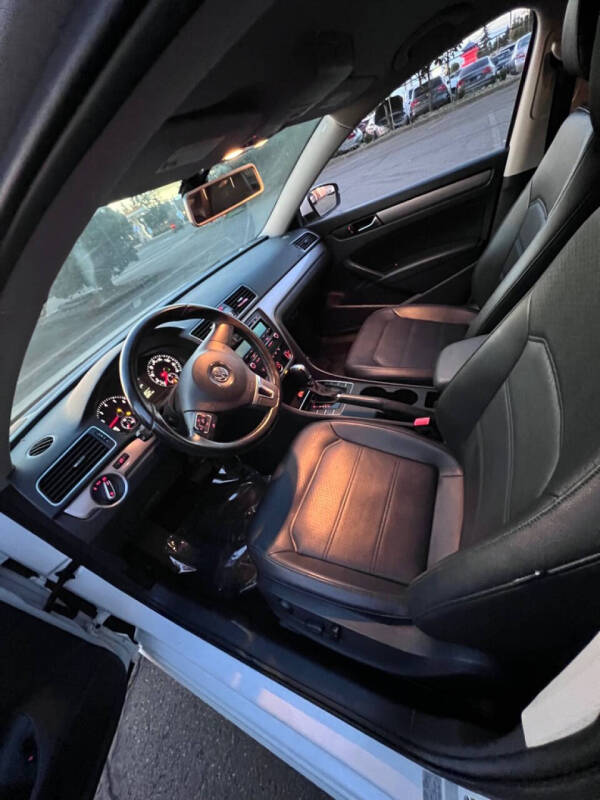 2015 Volkswagen Passat