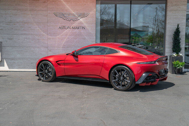 2020 Aston Martin Vantage 2
