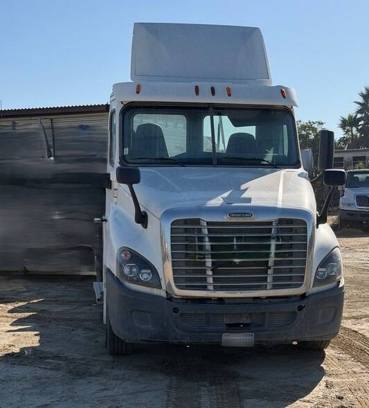 2015 Freightliner Cascadia