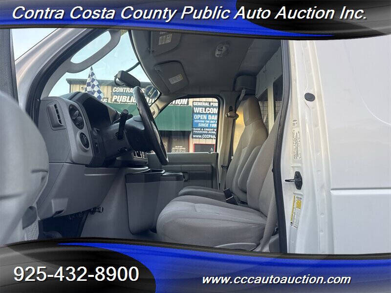 2014 Ford E-Series E-150