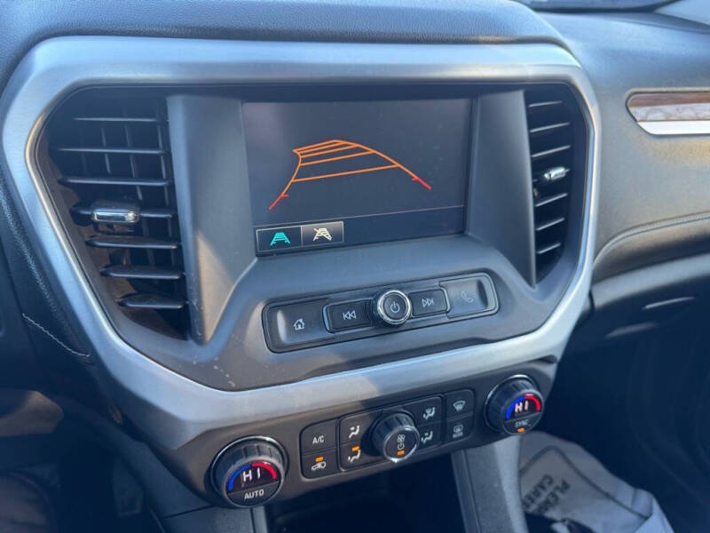 2017 GMC Acadia SLE-1