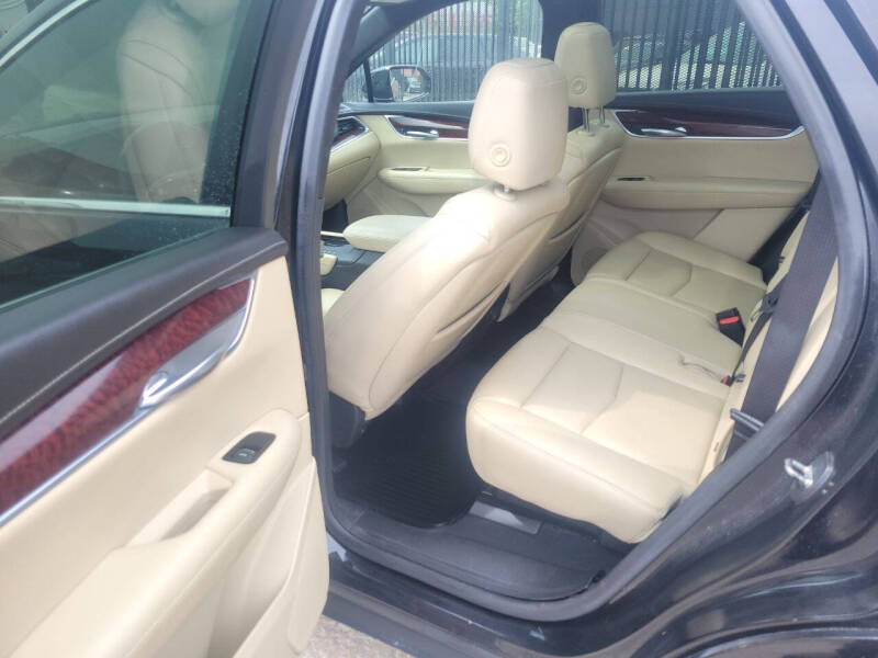 2019 Cadillac XT5 Luxury