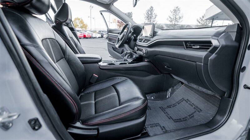 2023 Nissan Altima 2.5 SR