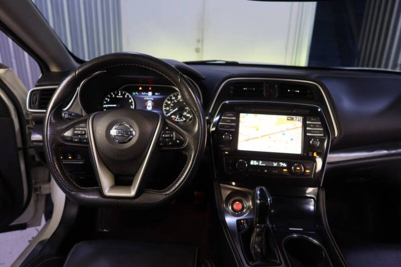 2019 Nissan Maxima Platinum