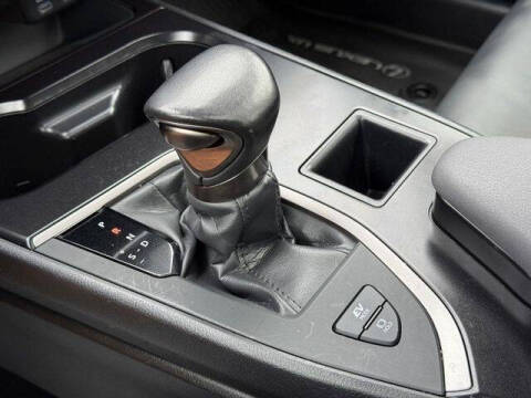 2024 Lexus UX 250h