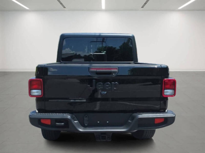 2022 Jeep Gladiator Altitude