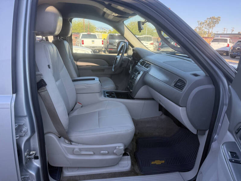 2013 Chevrolet Suburban LT