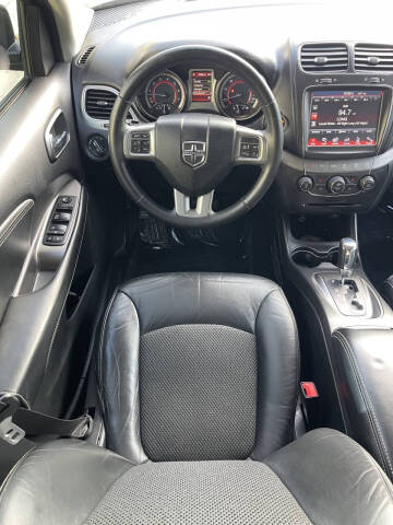 2018 Dodge Journey Crossroad