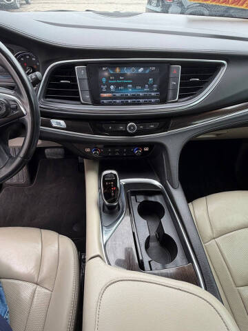 2018 Buick Enclave Essence