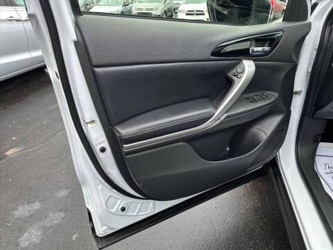 2022 Mitsubishi Eclipse Cross SE