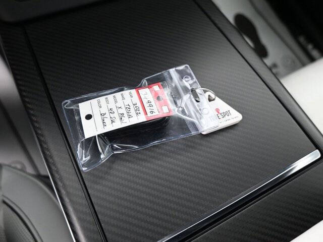 2022 Tesla Model X Plaid