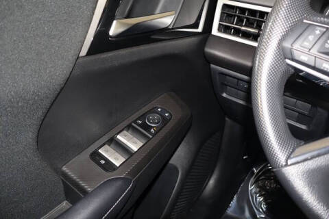 2024 Mitsubishi Outlander ES