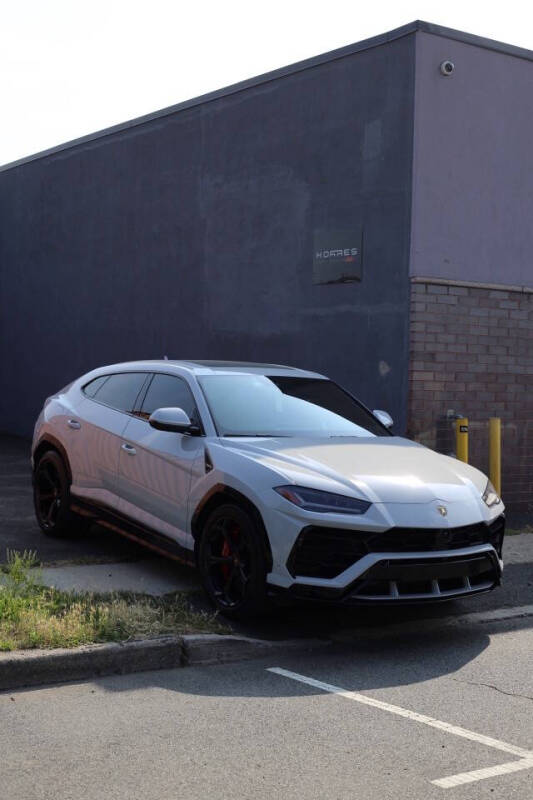 2019 Lamborghini Urus