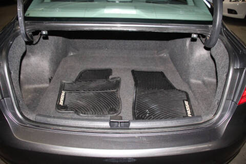 2013 Volkswagen Passat Wolfsburg Edition