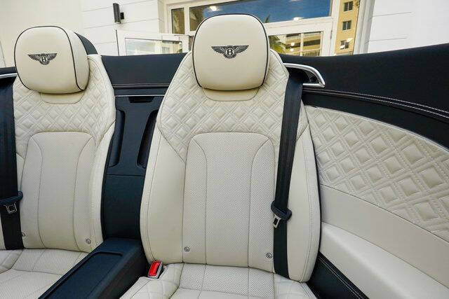 2024 Bentley Continental