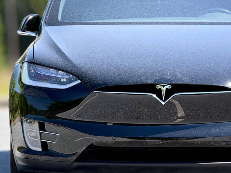 2019 Tesla Model X Standard Range