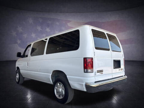 2012 Ford E-Series E-350 SD XLT