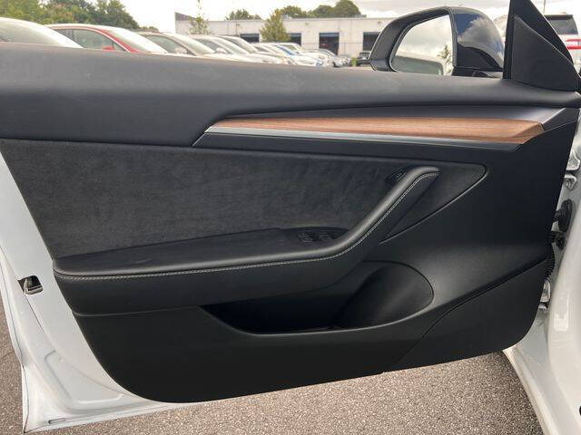 2021 Tesla Model 3 Standard Range Plus