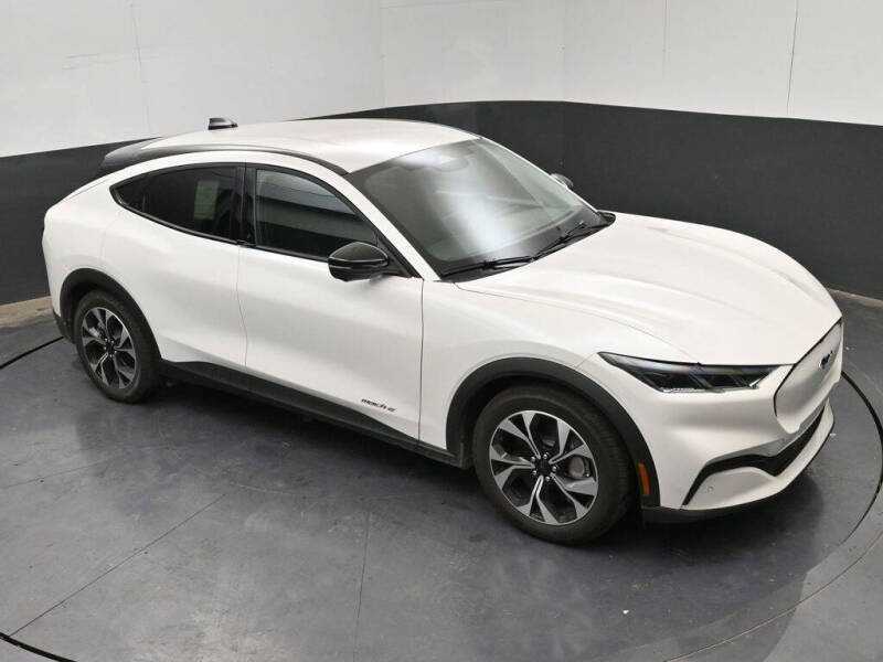 2025 Ford Mustang Mach-E Select