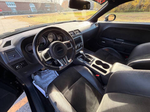 2012 Dodge Challenger SRT8 392