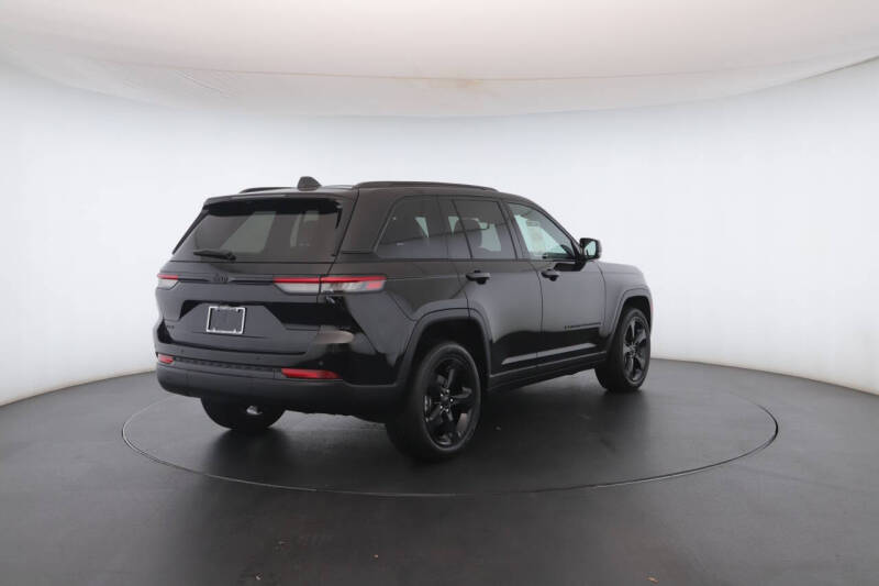 2023 Jeep Grand Cherokee Altitude X