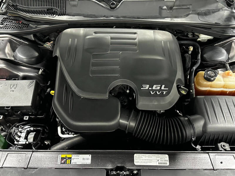 2015 Dodge Challenger SXT